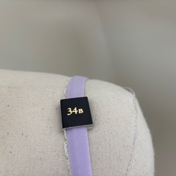 NWT Victoria's Secret Body by Victoria wireless lilac bra, 34B - Picture 2 of 10